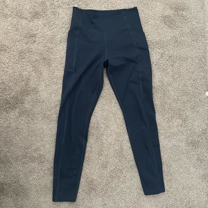 Navy Compressive Pocket Legging